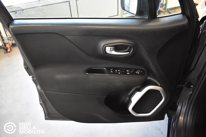 JEEP Renegade 1.6 Mjt DDCT 120 CV Longitude